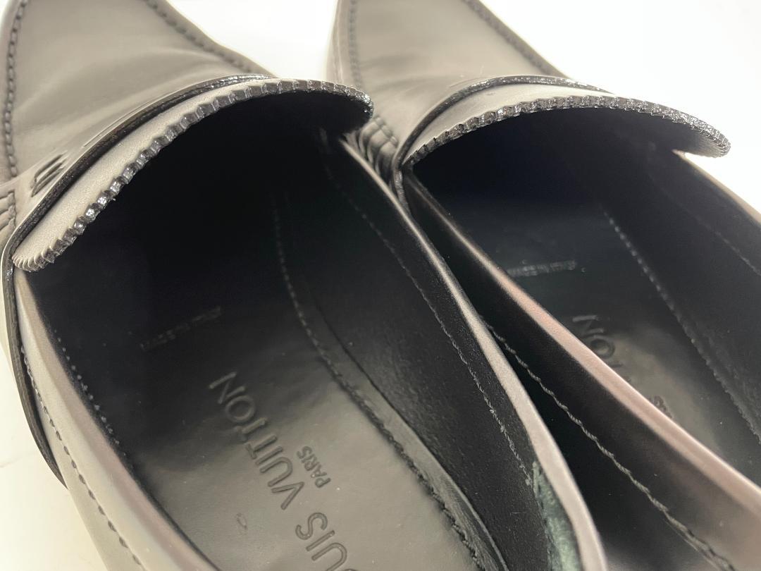 LOUIS VUITTON ヴィトンブラック ローファー サイズ7 FA0132