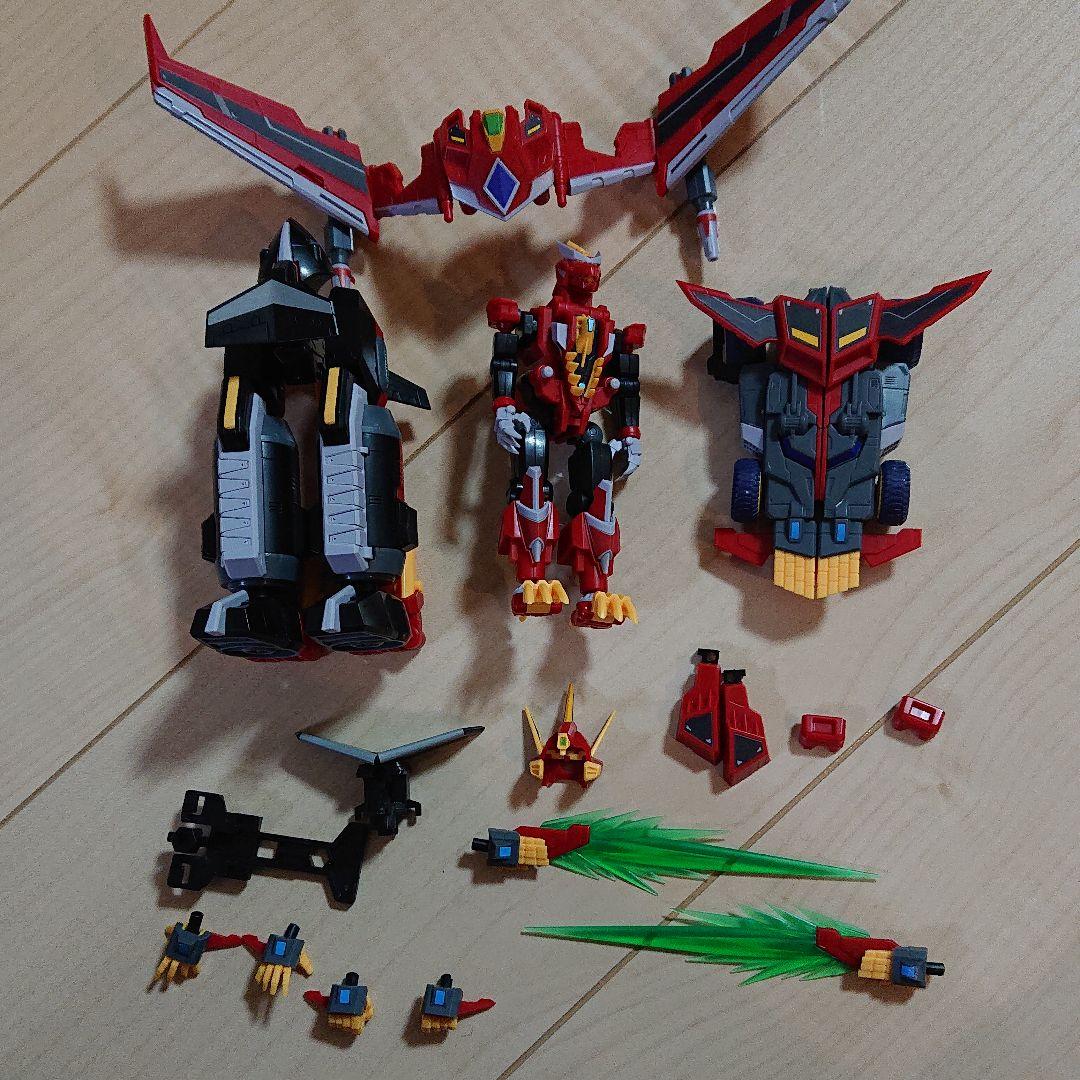 MODEROID ダイナゼノン グリッドナイト&ゴルドバーン | www.gamescaxas.com