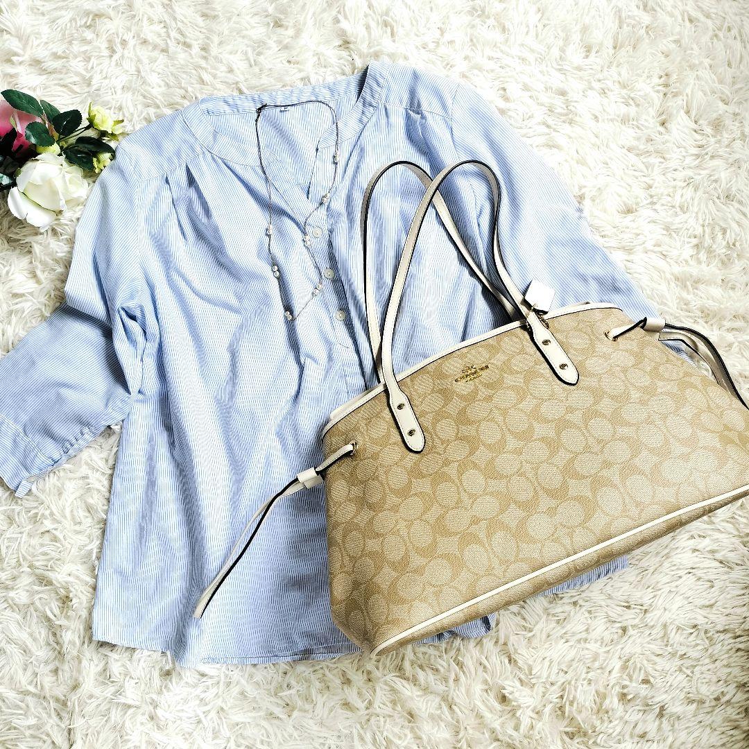 美品☆COACH コーチ☆トートバッグ シグネチャー ベージュ×ホワイト