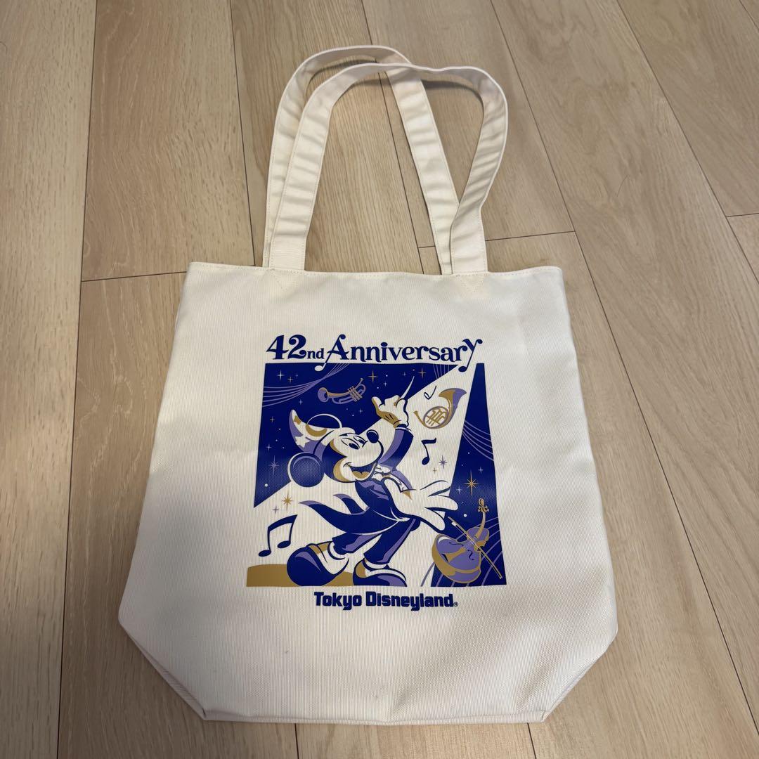 東京ディズニーランド 42周年記念トートバッグ - メルカリ