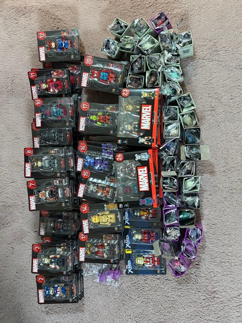 ベアブリック100% 全108個多数まとめ売り