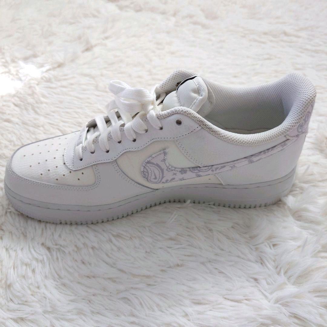 【希少】NIKE Air Force1  エッセンシャル ホワイトペイズリー