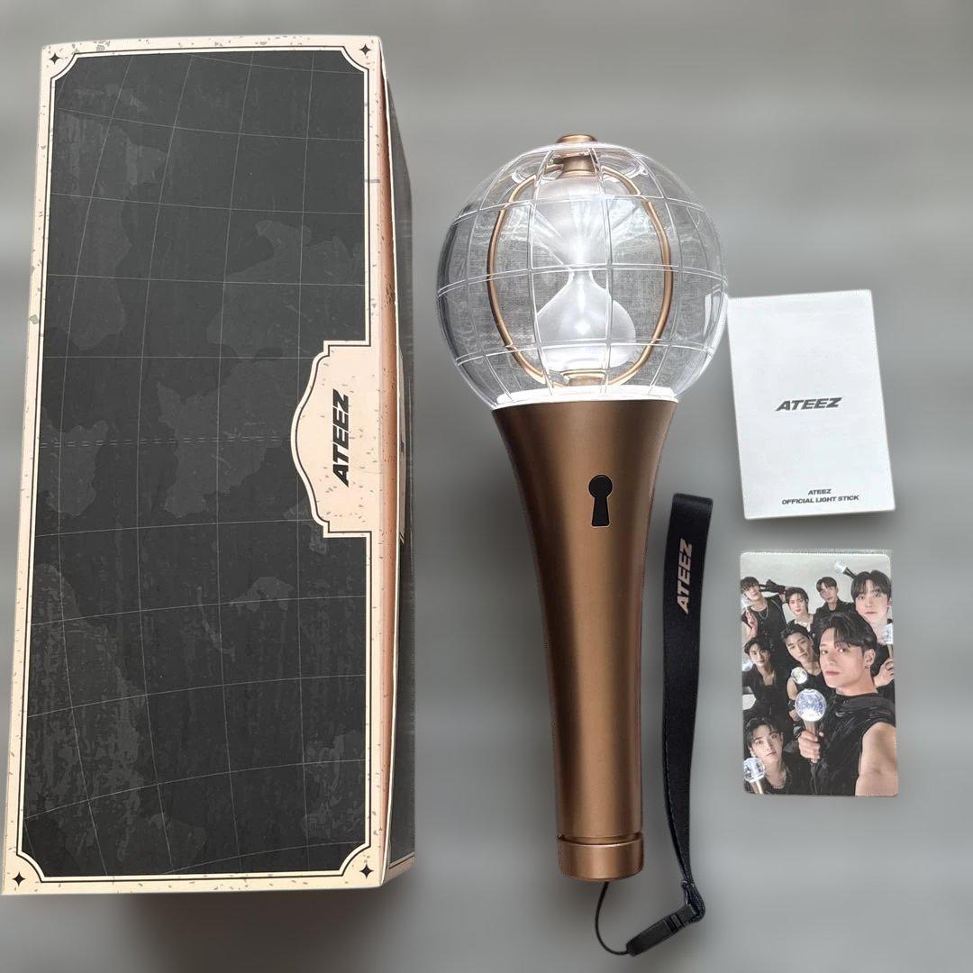 ATEEZ OFFICIAL LIGHT STICK VER.2 ペンライト