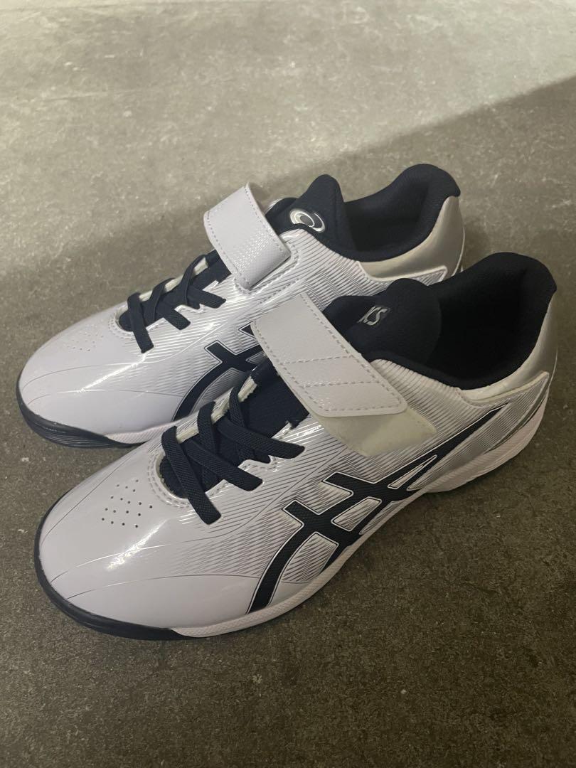 ASICS トレーニングシューズ 23.5センチ