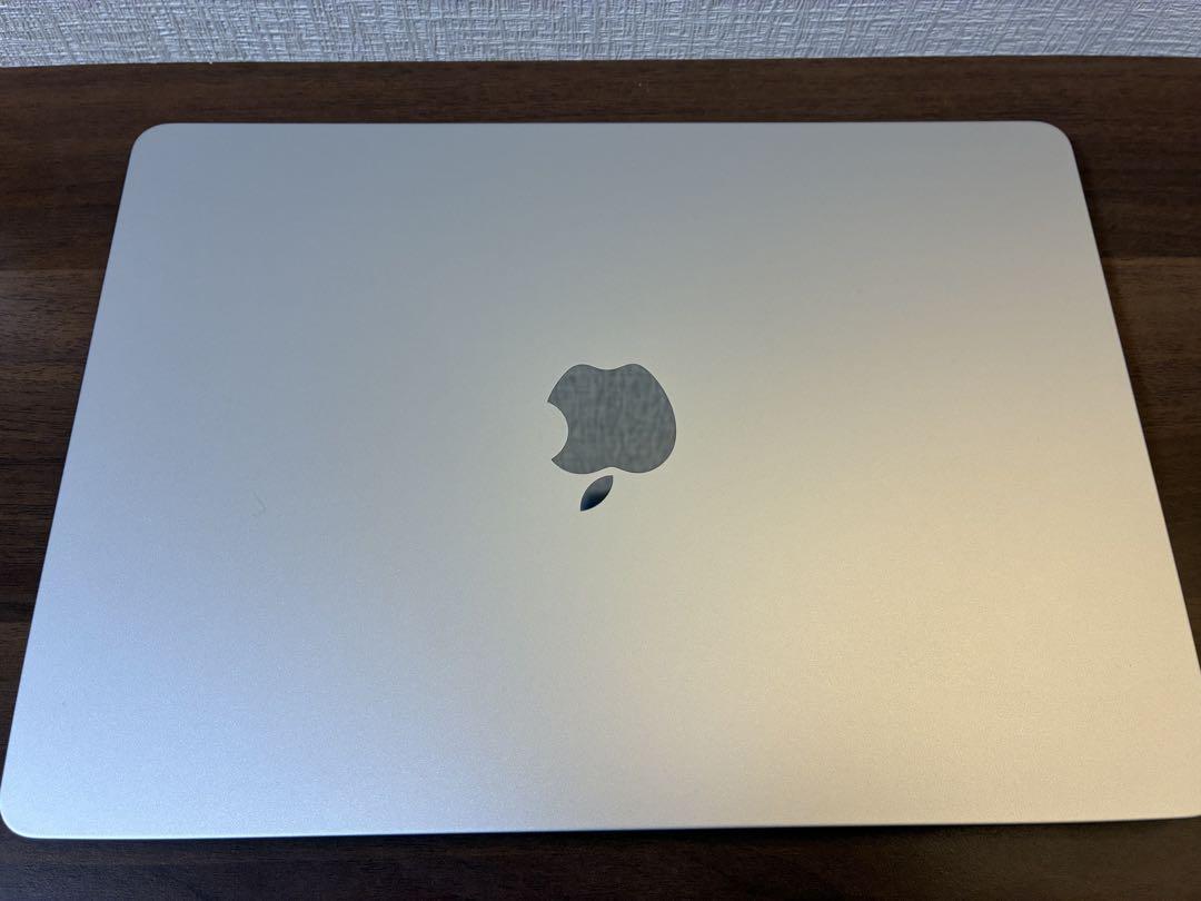 MacBook Air M3 13インチ 8GB 256GB シルバーUS配列 Apple MacBook Air 13 inch Laptop M3 chip Built for Apple