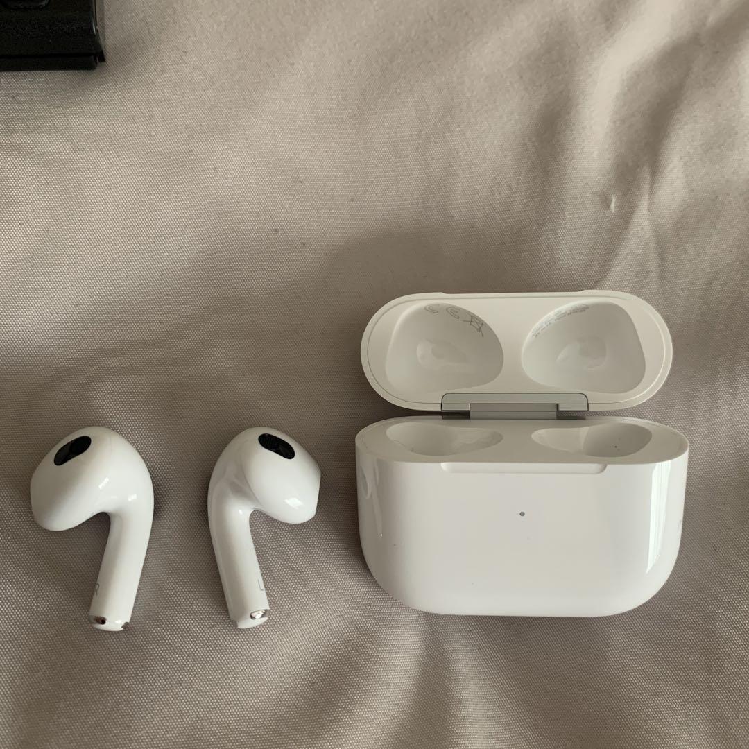Apple Airpods (第3世代) MME73J/A Apple純正 感謝の声続々! servis