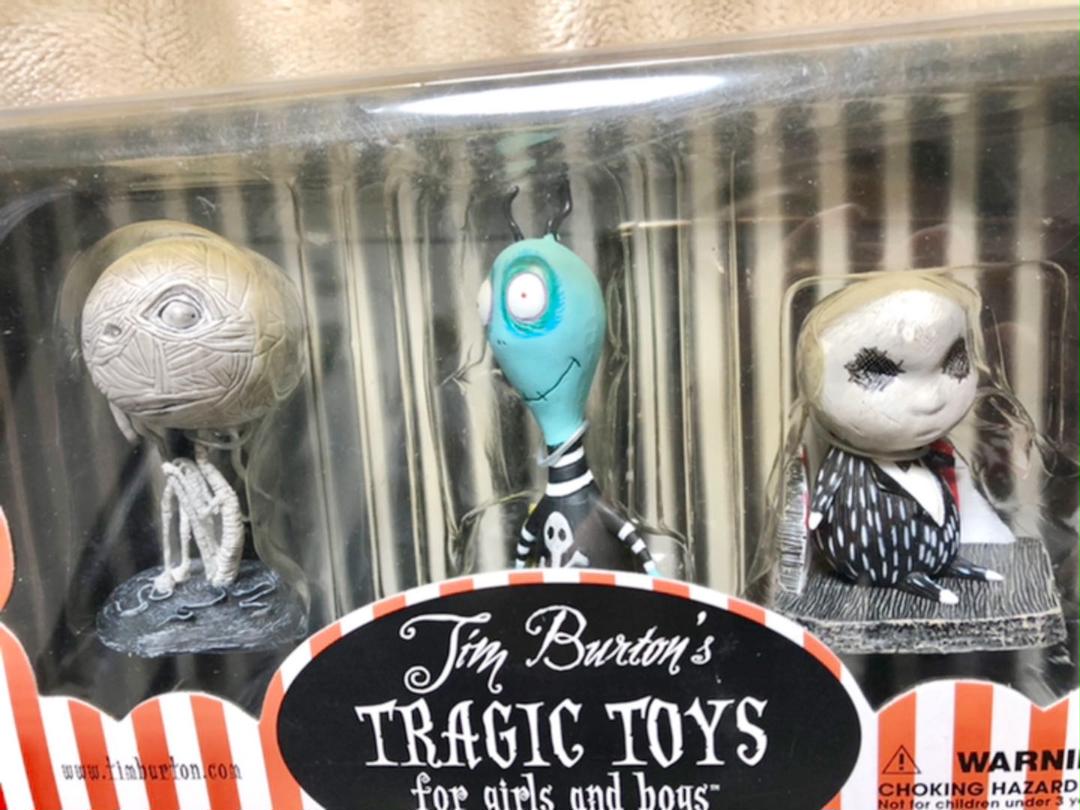 Tim TRAGIC TOYS 4点セット ZF64o-m87966126629 Burton’s 格安即納