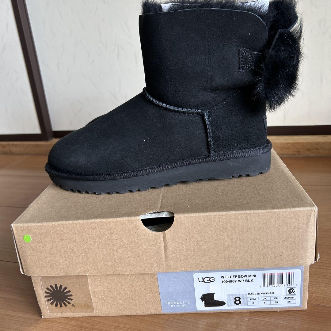 UGG ブーツ　W Fluff Bow Mini ブラック
