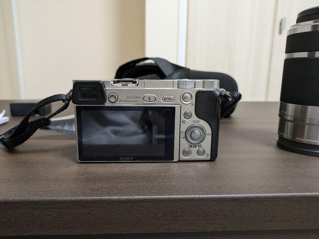 Sony α6000 ミラーレス一眼 ダブルズーム＋おまけ