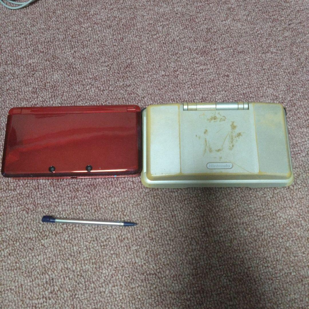ニンテンドー3DS 赤とDS シルバー ゲームソフト付き目立った傷や汚れなし YUZUMIYA_COM