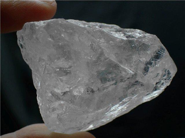 AAA級☆天然水晶原石B81B3/143B06D AAA級天然水晶原石B85B3/26B07C - メルカリ