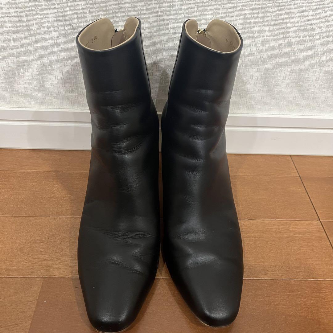DIANA バックファスナー ショートブーツ ブラック 23.5cm