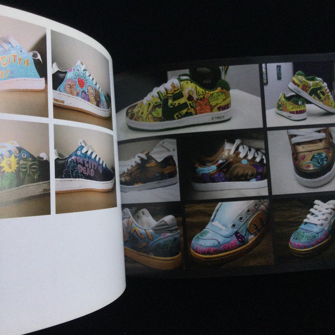 スニーカー　デザイン　洋書　靴　シューズ　Sneakers Shoes カスタム