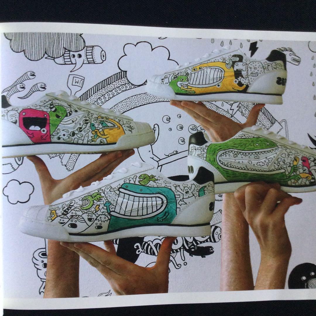 スニーカー　デザイン　洋書　靴　シューズ　Sneakers Shoes カスタム