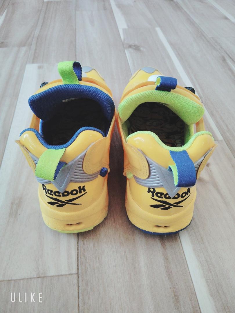 Reebok　ミニオン
