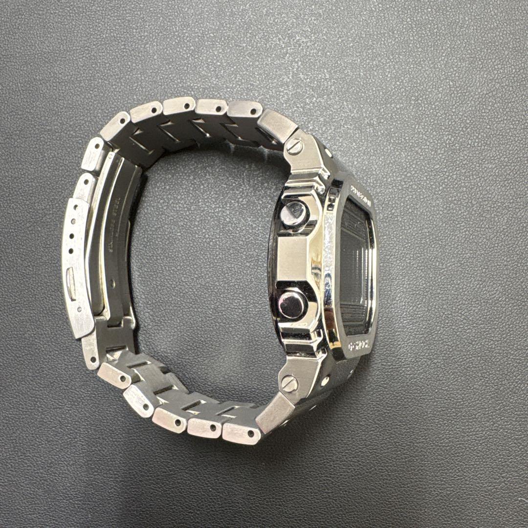 カシオ G-SHOCK フルメタル GMW-B5000D-1JF ソーラー電波