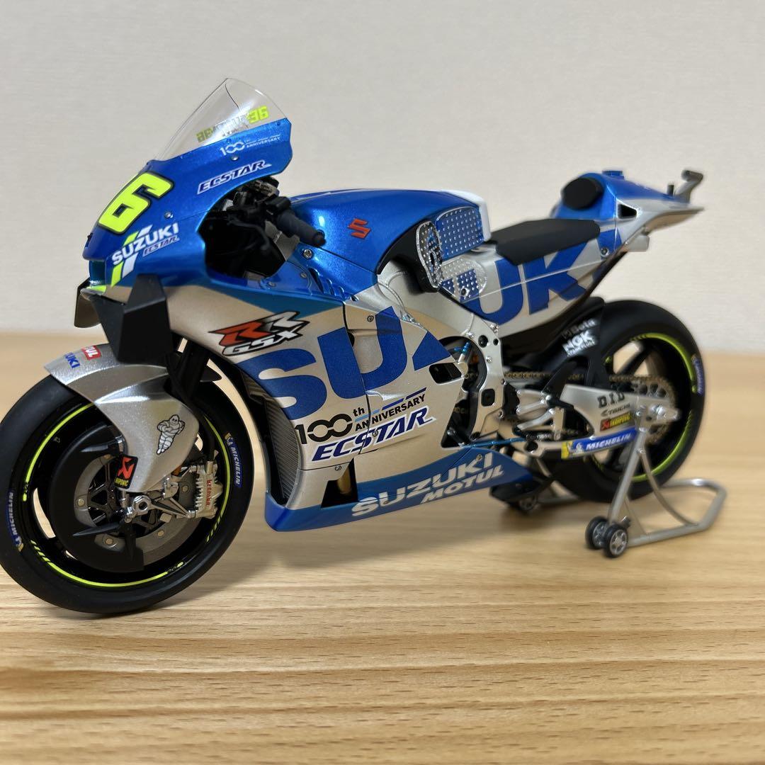 タミヤ スズキ GSX-RR 1/12スケール プラモデル完成品