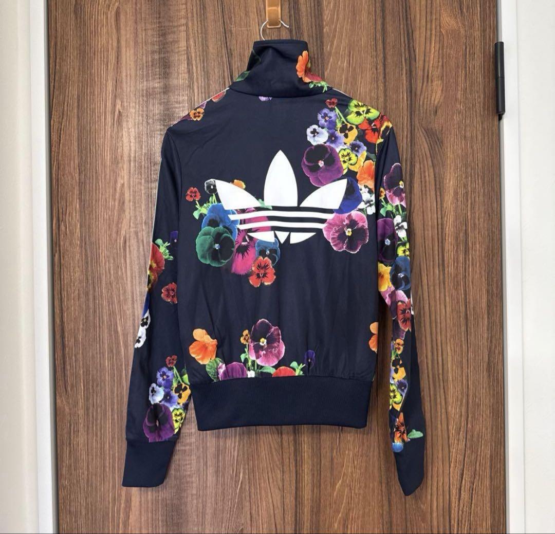 完売 adidas FLORAL BURST FIREBIRD TRACKTOP