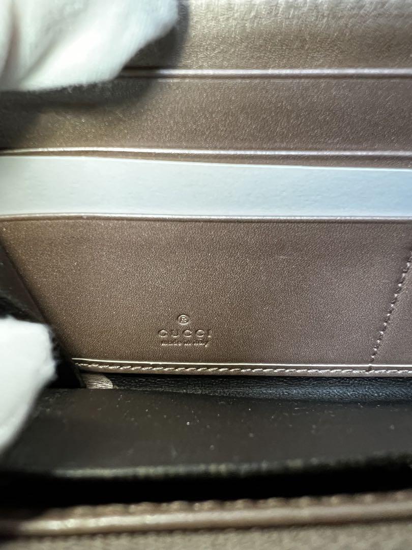 GUCCI　エナメル　パールオレンジ　長財布