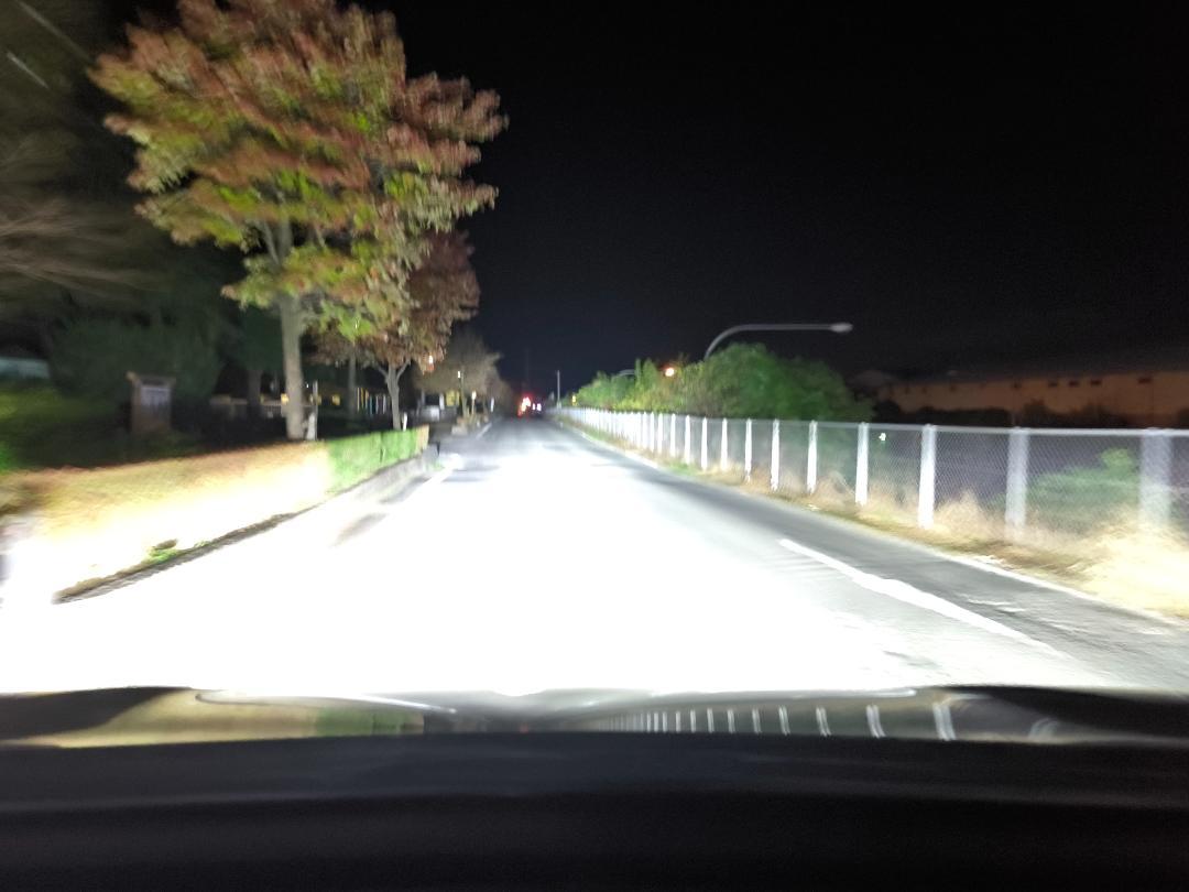 18LED　宇宙一明るいLEDバルブ　他に比べて暗ければ返金 H4H1H7H3