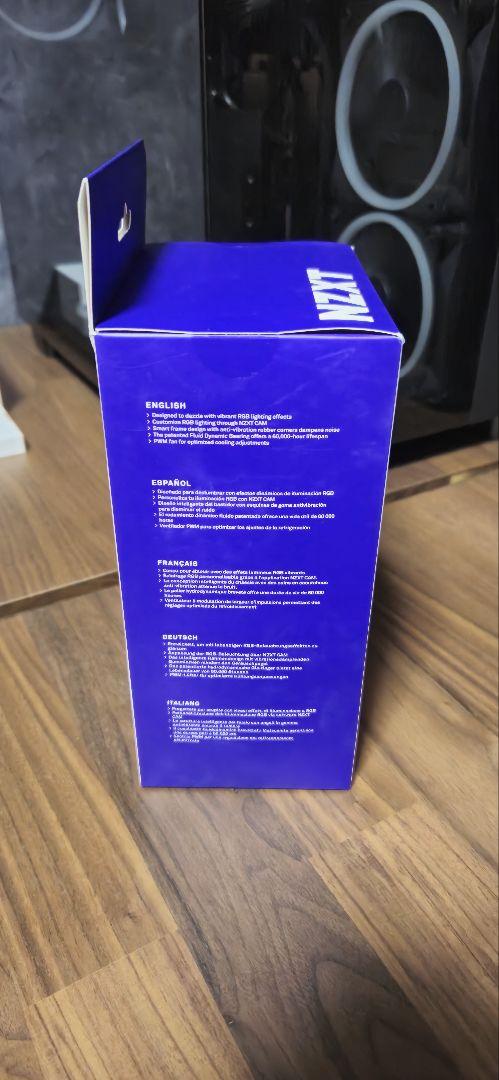 NZXT F120RGB×3 ファンコントローラセット【新品】