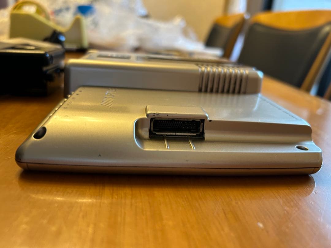 アルパインPCX-M900Zヘッドレストモニター 配線一式付き目立った傷や汚れなし