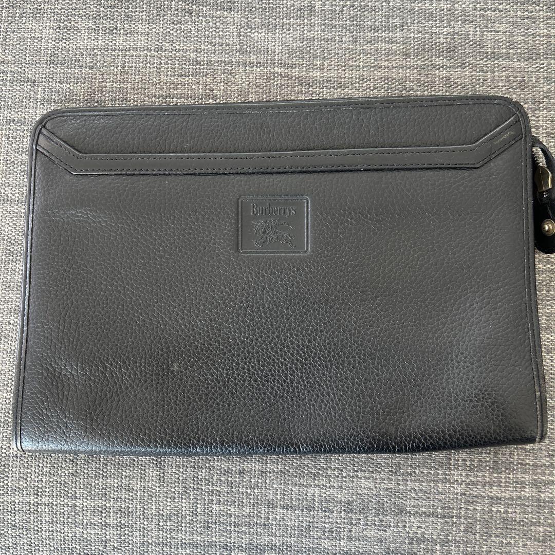 Burberry レザー クラッチバッグ 黒