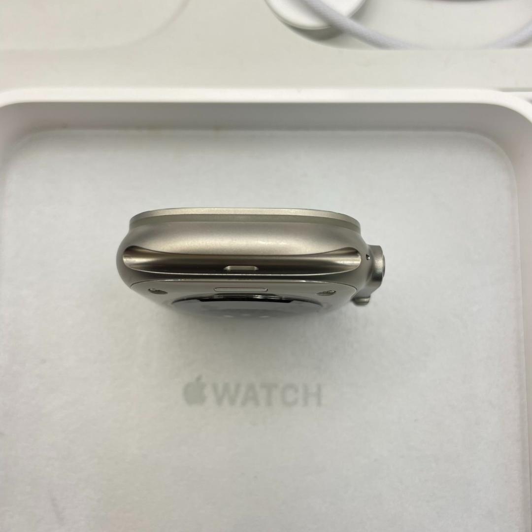 【ほぼ未使用】BT100％ ウルトラ2 アップルウォッチ バンド＋充電器セット