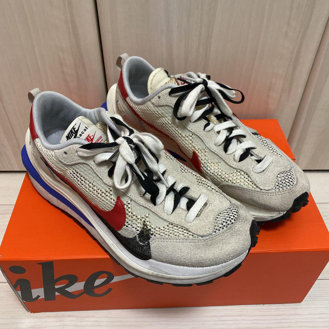 35 割引27 5cm激安特価 Sacai Nike Vaporwaffle 白赤 スニーカー メンズ27 5cm Us Edu Cv 35 割引27 5cm激安特価 Sacai Nike Vaporwaffle 白赤 スニーカー メンズ27 5cm Us Edu Cv