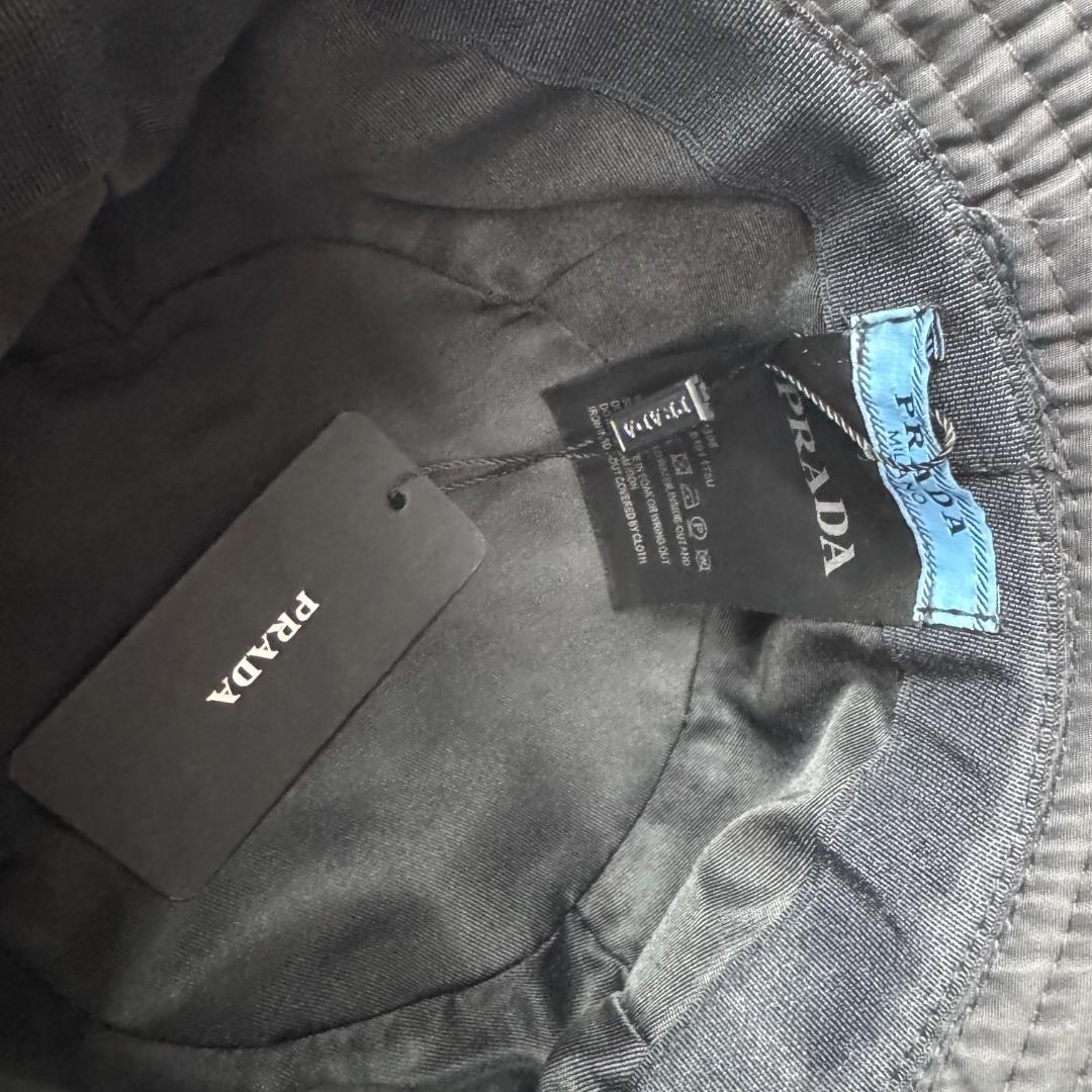 中古 PRADA ブラック バケットハット PRADA プラダ ブラック バケットハット M バケハ - メルカリ