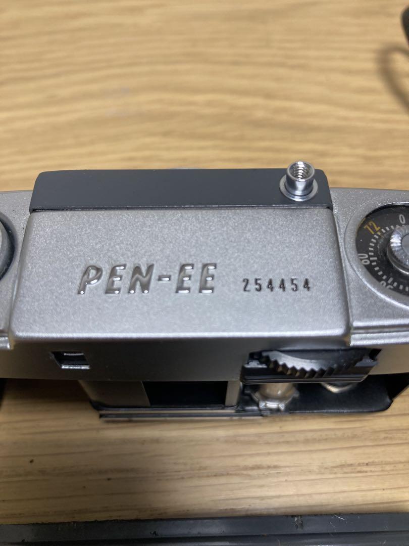 OLYMPUS PEN EE 歴史を感じるカバー付