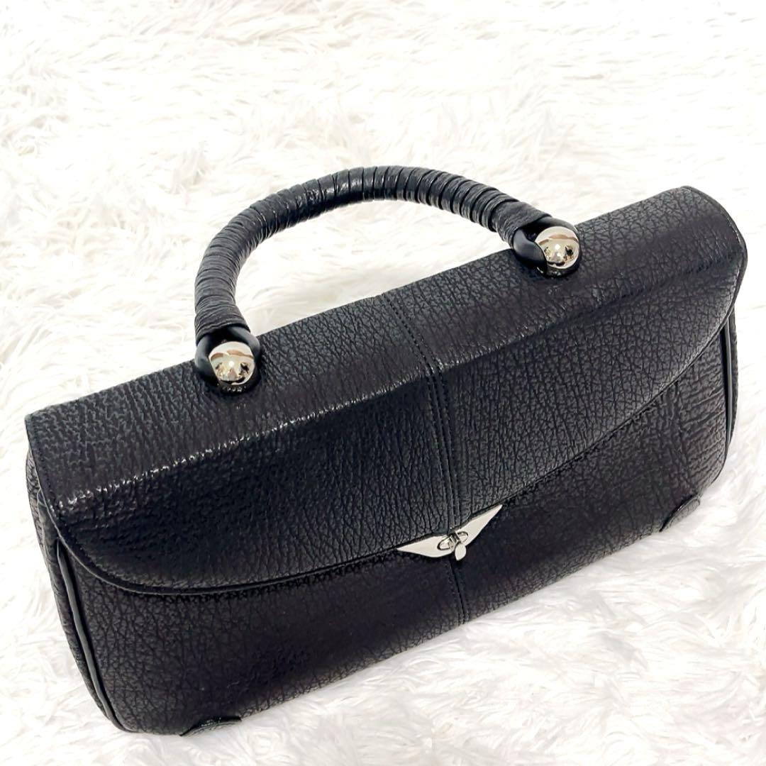 極美品✨シャークスキン JRA 保証 サメ革 希少 ハンドバッグ フォーマル 黒 極美品✨シャークスキン JRA 保証 サメ革 希少 ハンドバッグ