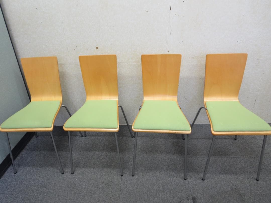 プライウッドチェア グリーン パッド付き 4脚セット | activoskateshop.com