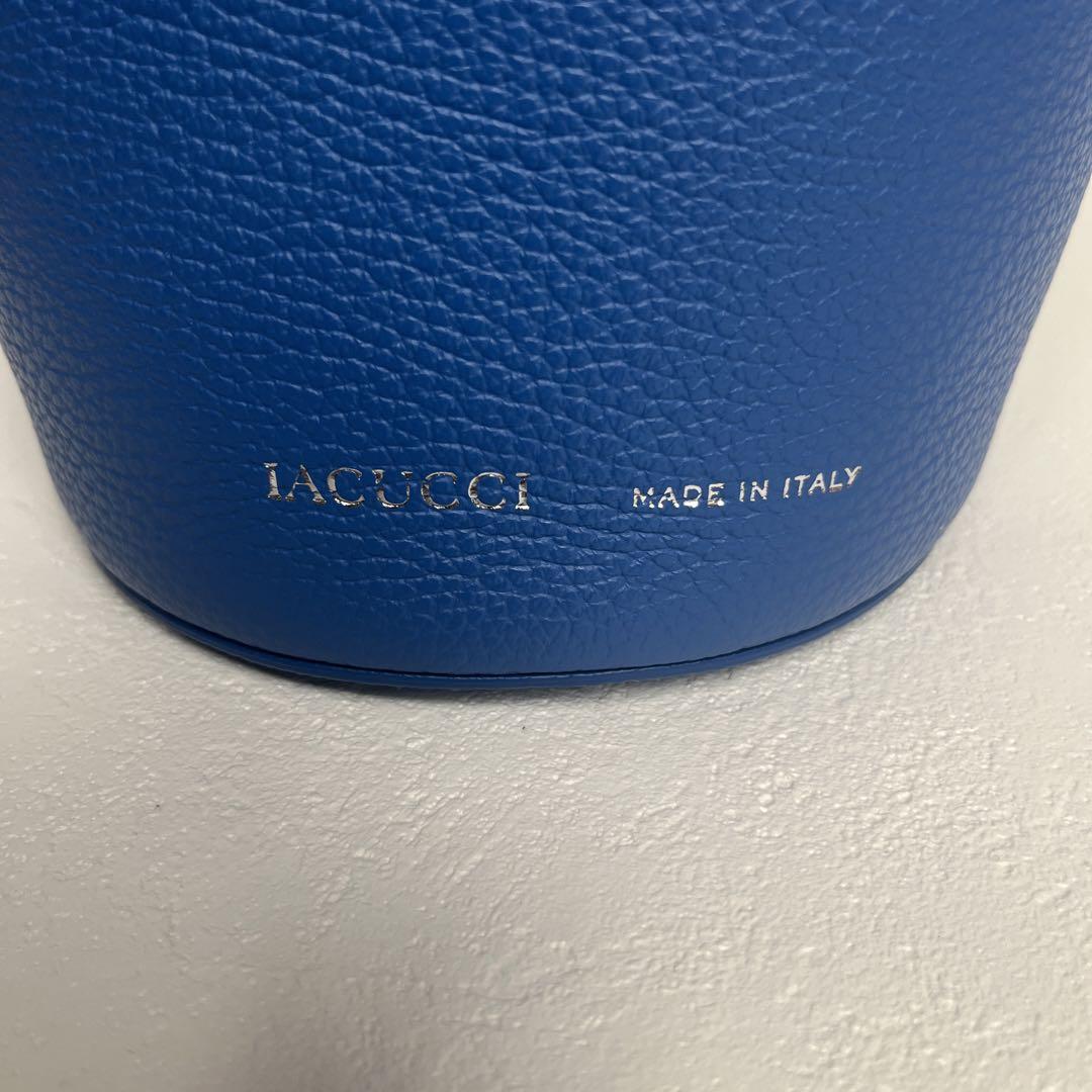 ●美良品　IACUCCI  ジョイア CERVO バンドバック　自立　巾着