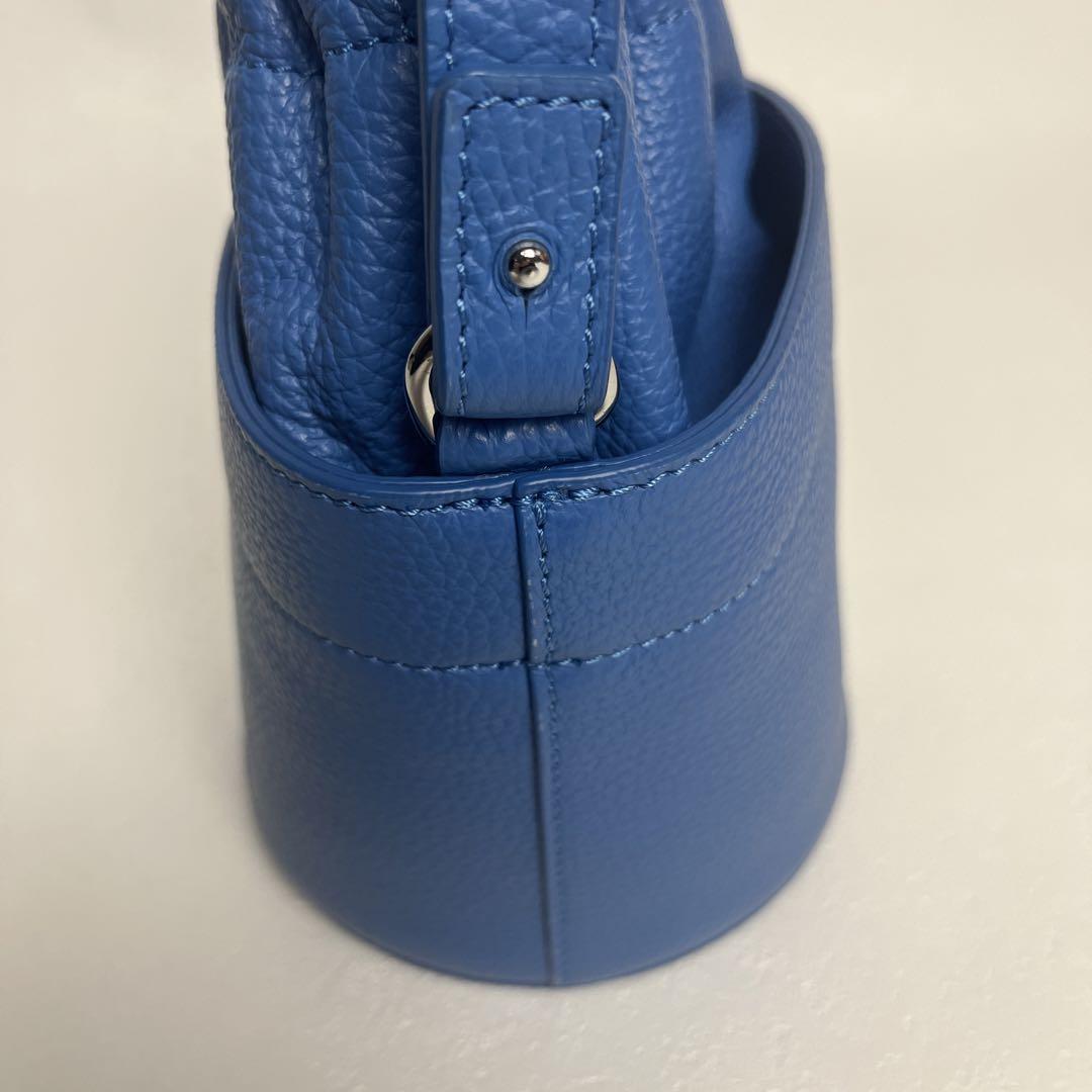 ●美良品　IACUCCI  ジョイア CERVO バンドバック　自立　巾着
