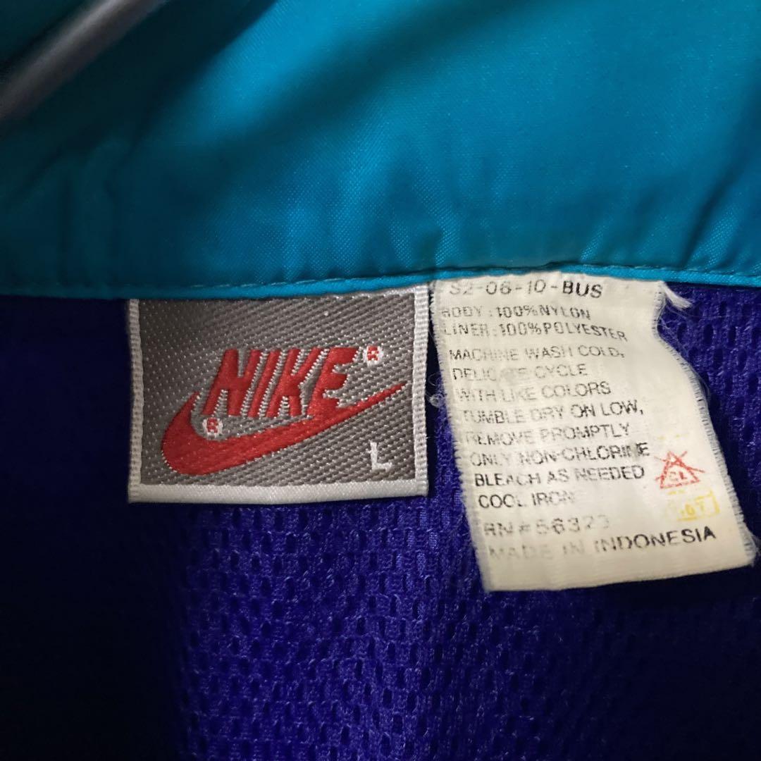 ナイキ NIKE 銀タグ　90s ナイロンジャケット 刺繍ロゴ　フード付