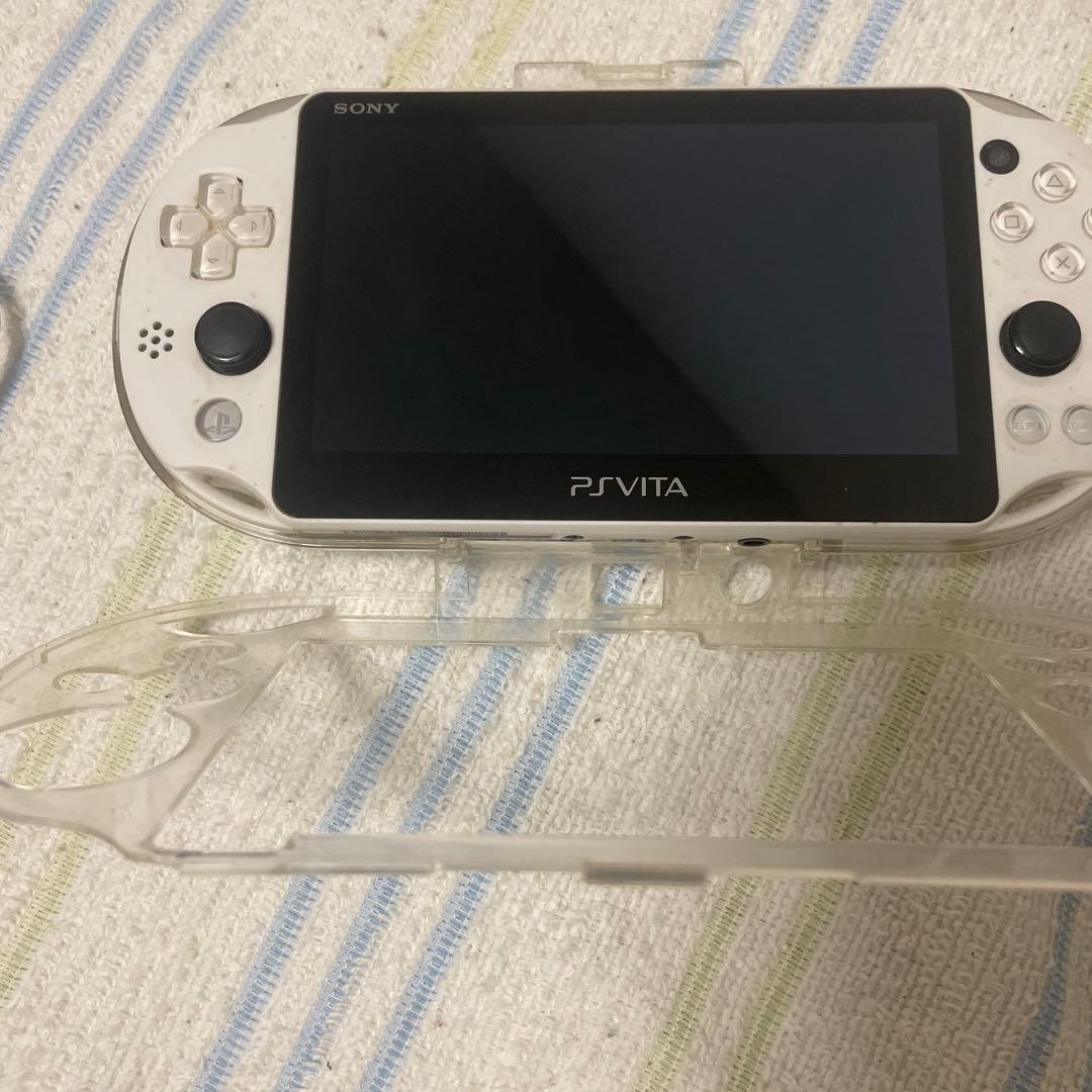PS Vita PCH‑2000 8GBメモリーカード付き