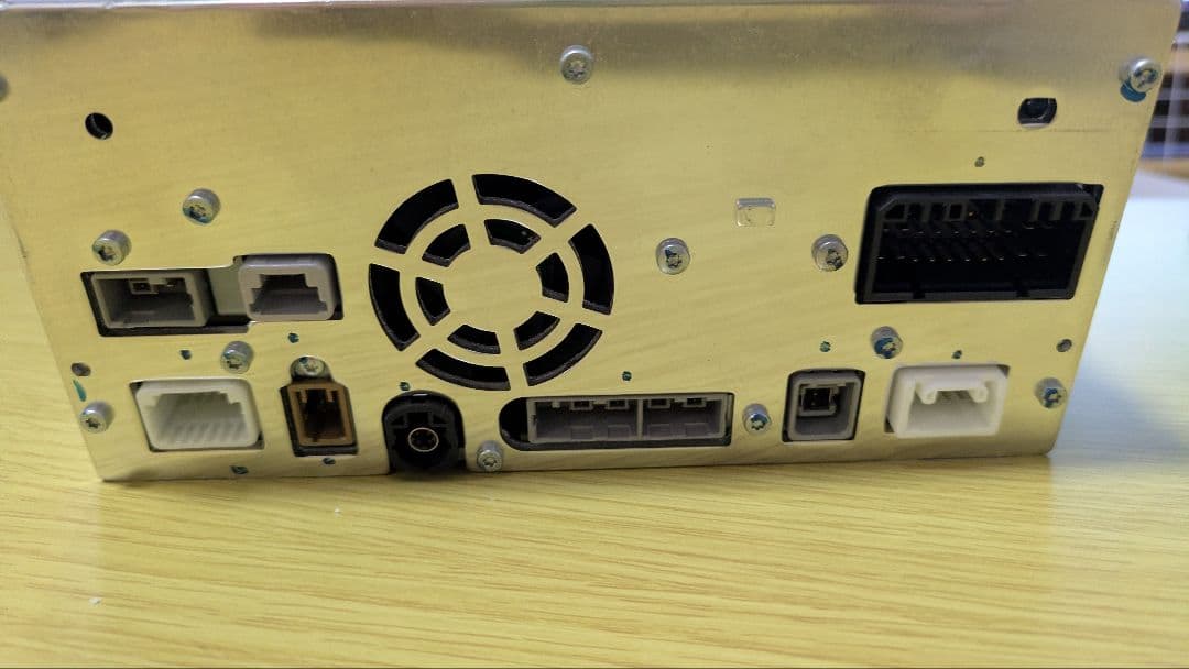 純正ナビやや傷や汚れあり