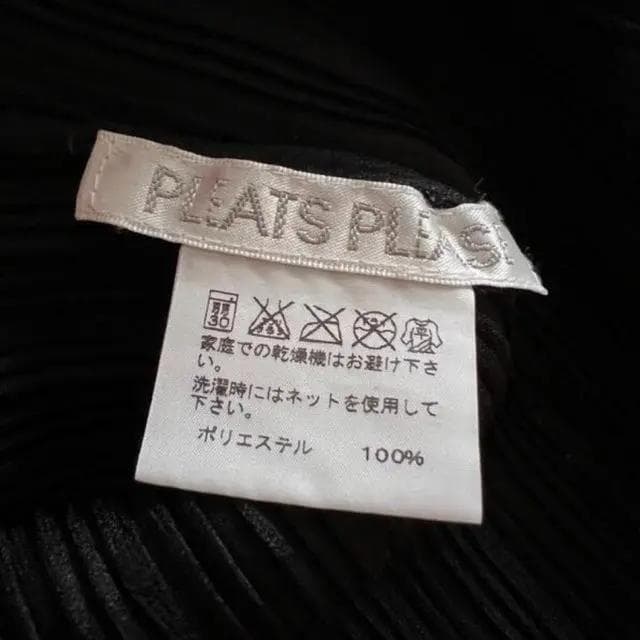 プリーツプリーズ リブプリーツ　チュニック　ハイネック　タートルネック　長袖