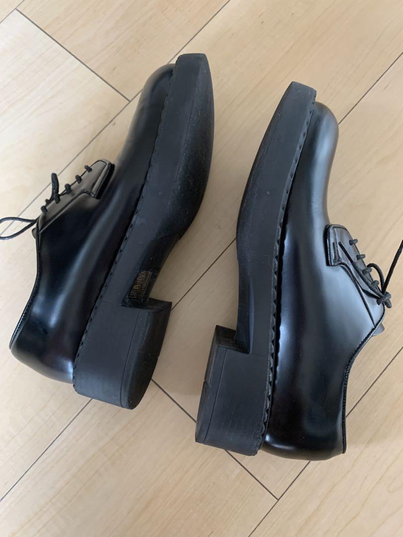 prada 黒 レザー ローファー 靴