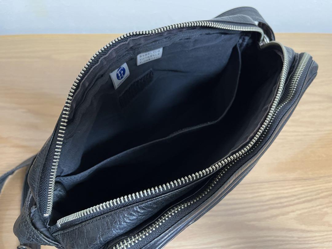 PORTER ポーター ヌメ革 本革レザー スクエア型 ショルダーバッグ メンズ