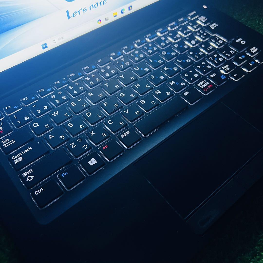 Windowsノート本体 DELL LATITUDE 7390 i5 8350U 8GB 256SSD