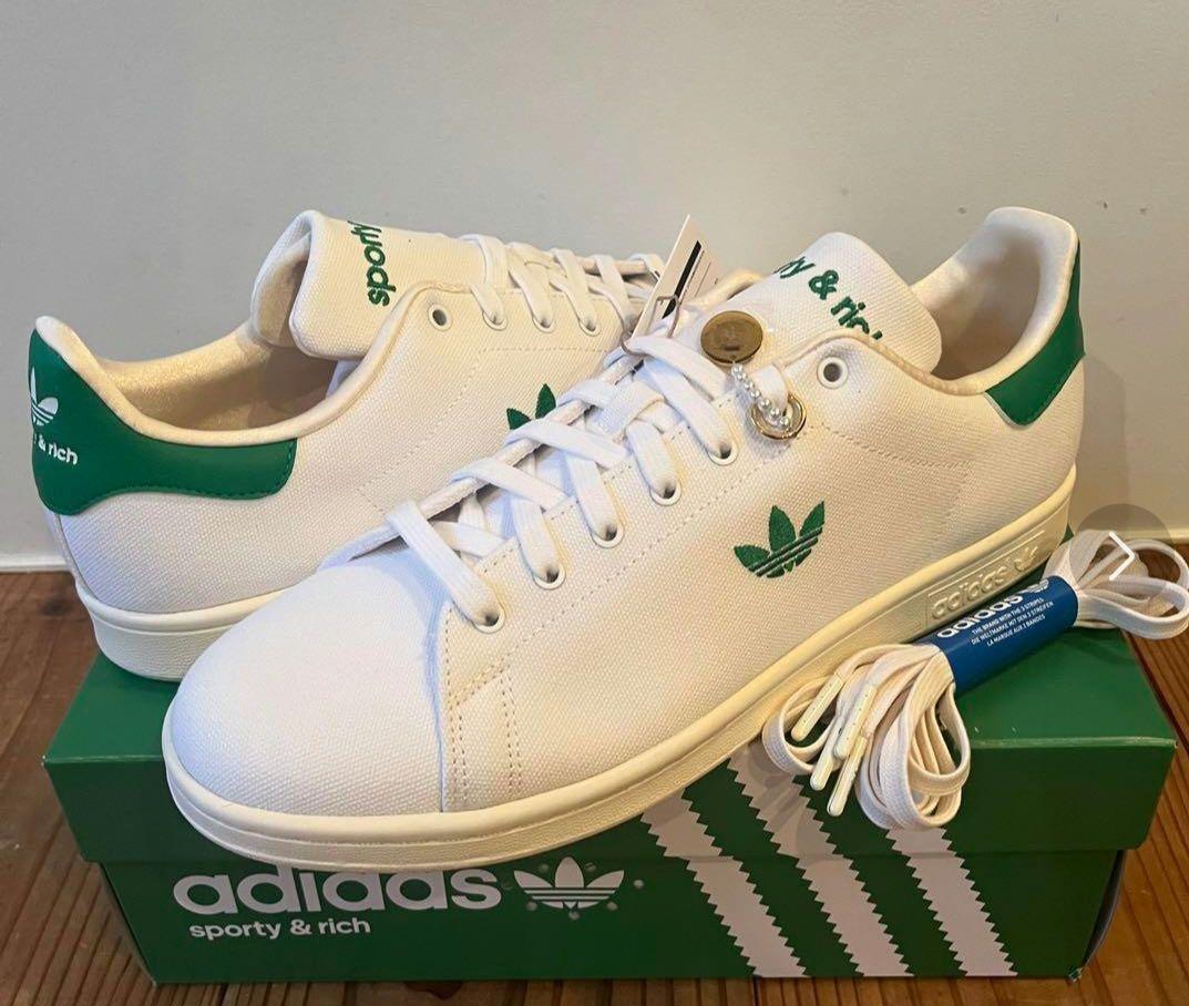 × adidas