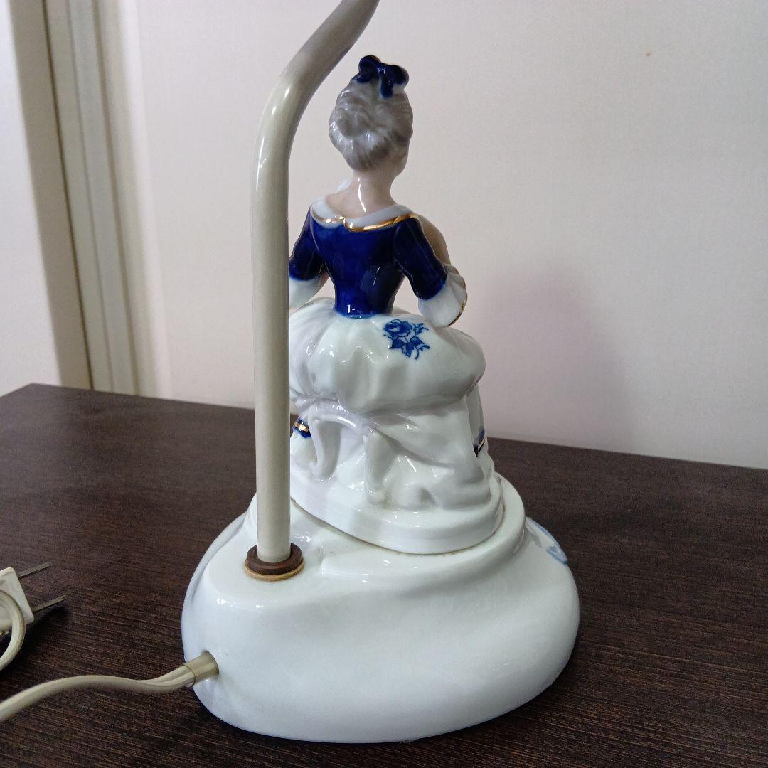 陶磁器製 バイオリン貴婦人スタンドランプkpm