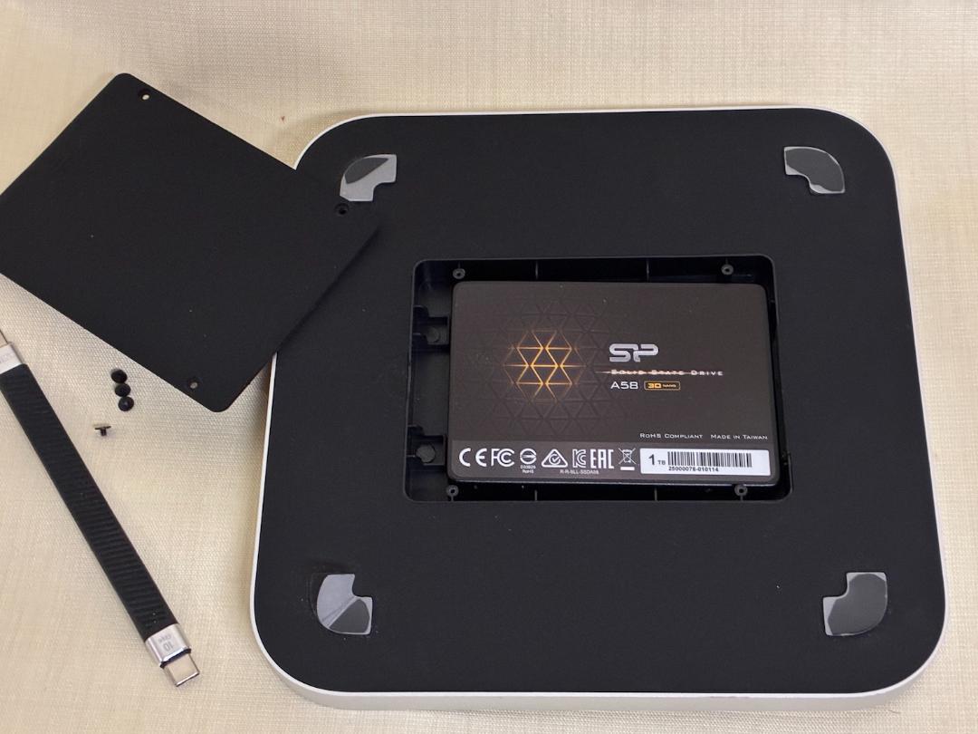 Mac miniM1 2TB/16GB仕様 Z12P000JG 外付１T付 中古 Mac miniM1 2TB/16GB仕様 Z12P000JG 外付1T付 中古 - メルカリ