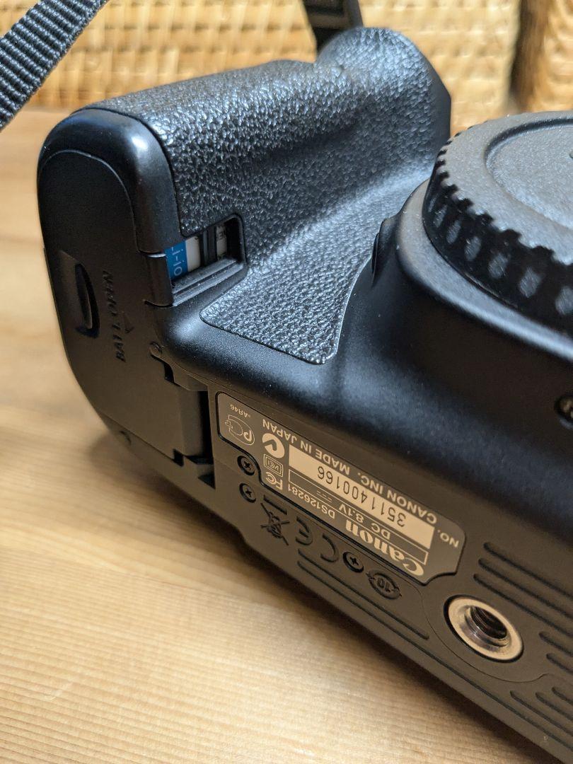 Canon EOS 60D ダブルズームキット ＋ BG-E6