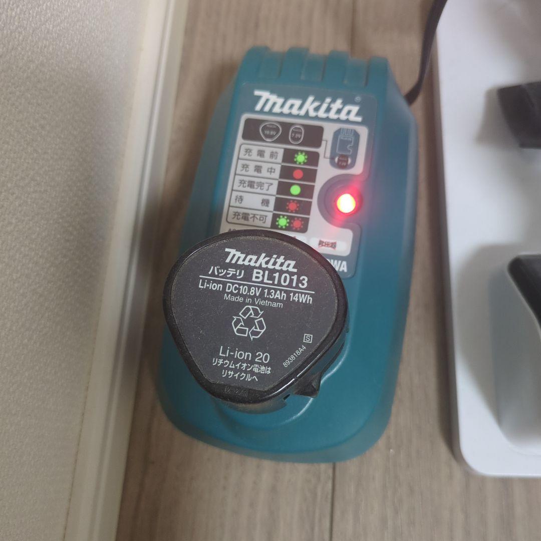 マキタ コードレスクリーナー
