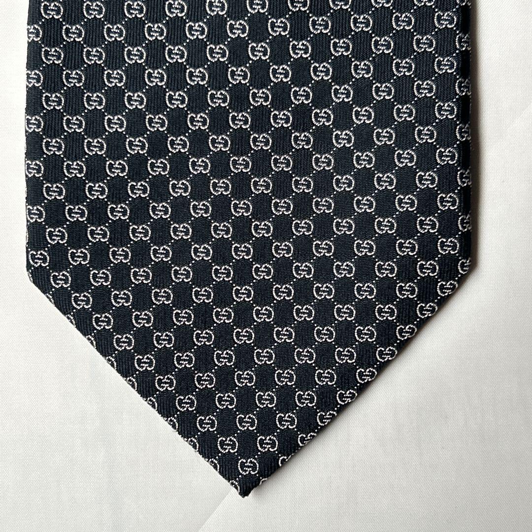 美品　GUCCI ネクタイ　黒色×黄色　GG柄　ブラック　イエロー