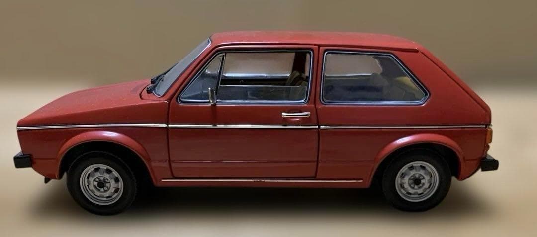 ミニカー VW フォルクスワーゲン ゴルフⅠ LS レッド ミニカー VW フォルクスワーゲン ゴルフⅠ LS レッド