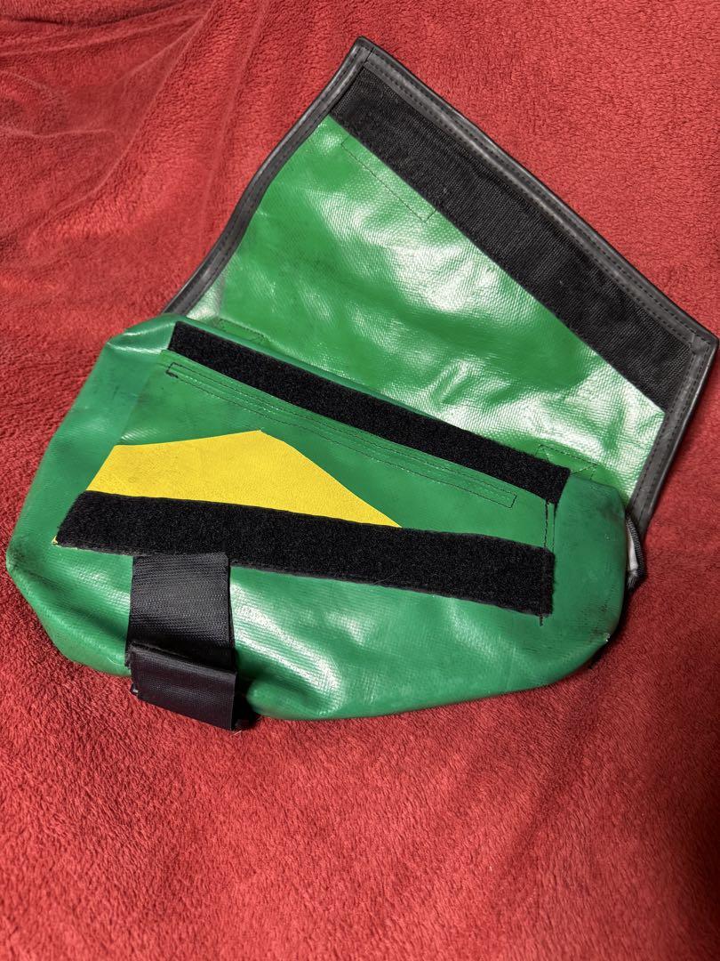 フライターグ FREITAG F31 KNIGHTRIDERメッセンジャーバッグ